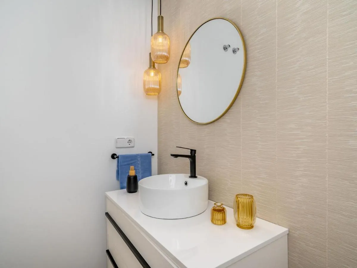 Apartment Los Almendros I By Interhome Marbella